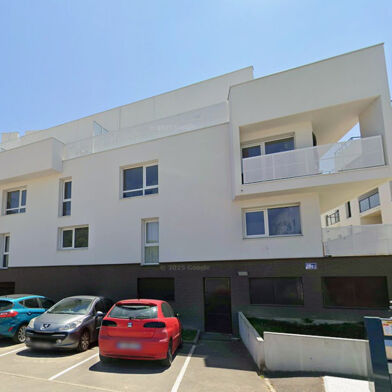 Appartement 3 pièces 775 €