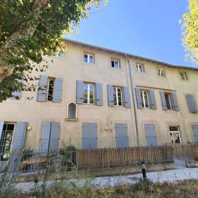 Appartement 3 pièces 790 €