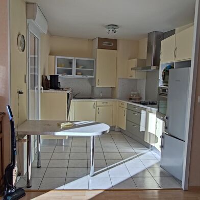 Appartement 4 pièces 1070 €