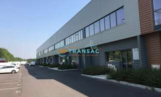 Local industriel  199 m² à louer à Bussy-Saint-Martin (77600)