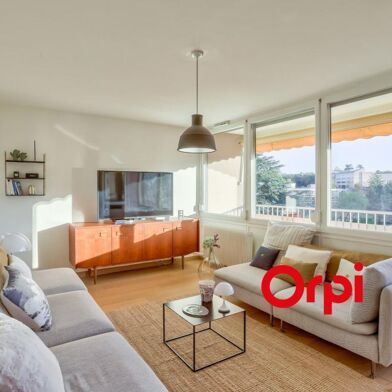 Appartement 4 pièces 270000 €