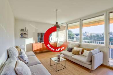 Appartement 4 pièces 280000 €