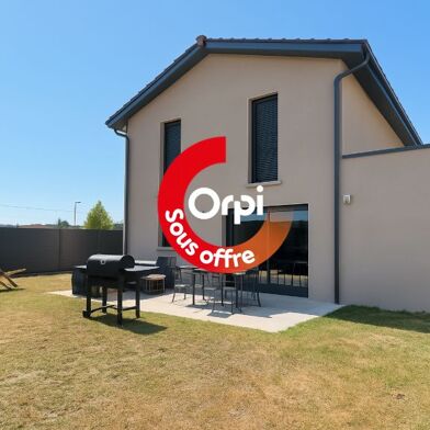 Maison 4 pièces 385000 €