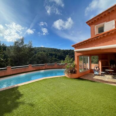 Maison 7 pièces 924000 €