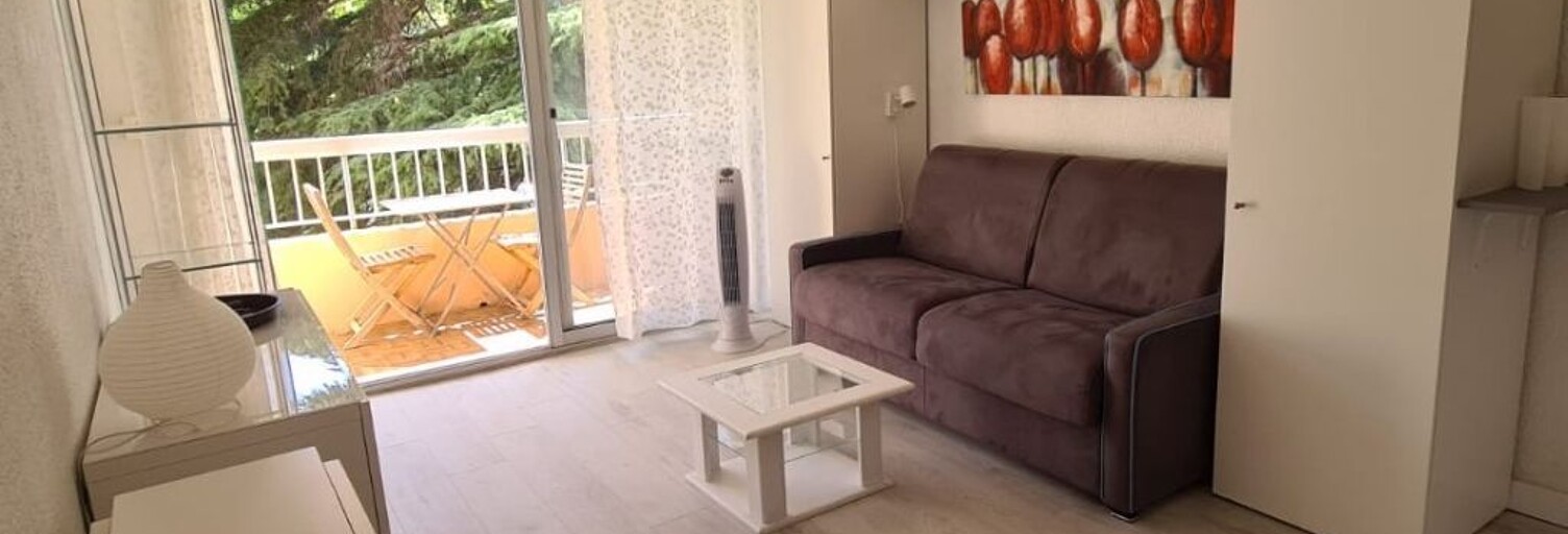 Appartement 1 Pièce 21 m² à louer à Saint-Mandrier-sur-Mer (83430)