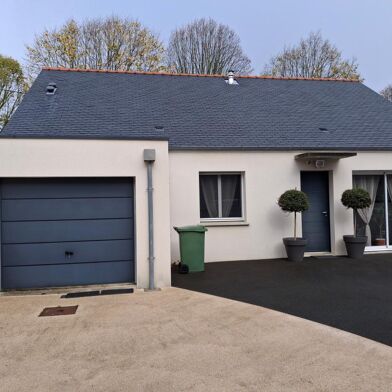 Maison 4 pièces 302400 €