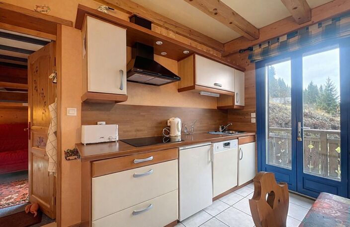 Chalet de montagne divisé en 4 appartements — photo 5