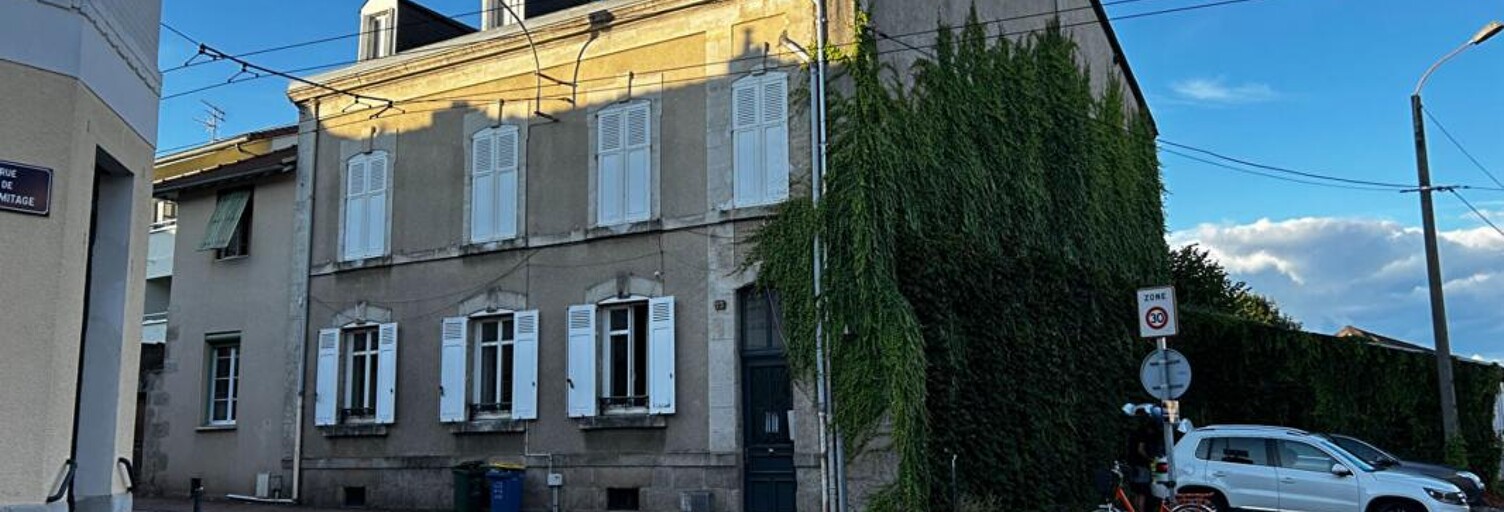 Immeuble  275 m² à vendre à Limoges (87100)