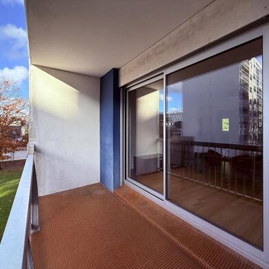 Appartement 5 pièces 348366 €