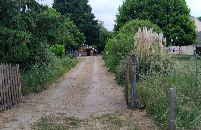 Terrain de loisirs Les Bordes — photo 3