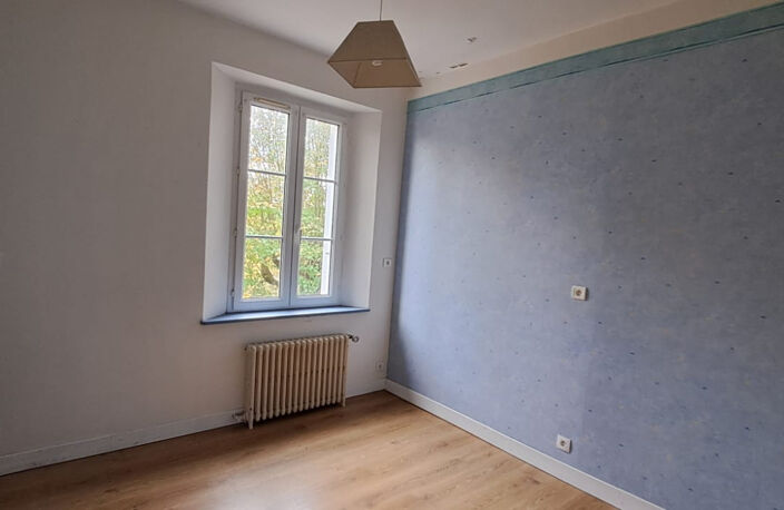 Maison bourgeoise des années 30 à rénover — photo 4