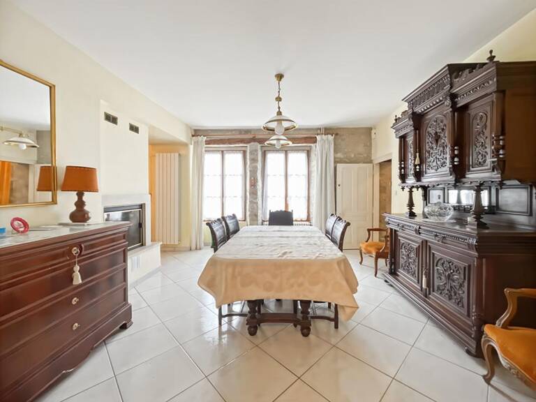 Port-Lesney - Maison en pierre de caractère - 215 m² habitables - 8 pièces - 3 chambres- Terrain 944 m² — photo 1