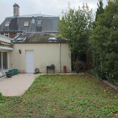 Maison 6 pièces 274000 €