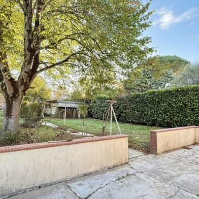 Maison 5 pièces 1335 €