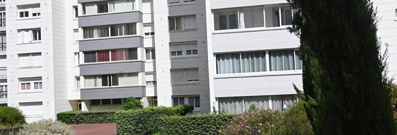 Appartement 4 Pièces 82 m² à vendre à Saint-Pierre-des-Corps (37700)