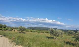 Terrain  30000 m² à vendre à Lauris (84360)