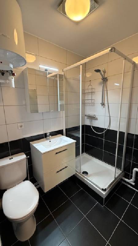 Photo Location Studio 20 m² à Chevigny-Saint-Sauveur 422 ¤ CC /mois image 2/3