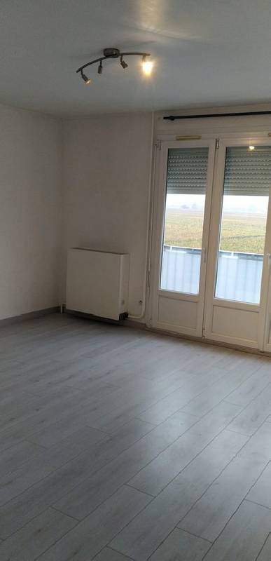 Location T1 28 m² à Nuits-Saint-Georges 465 ¤ CC /mois