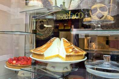 Commerce 2 pièces 70720 €