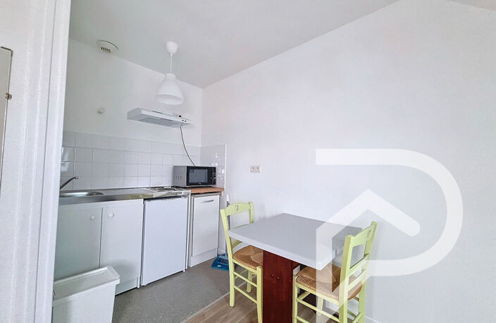 Studio à louer 16 m² (22,63 m² au sol) — photo 3