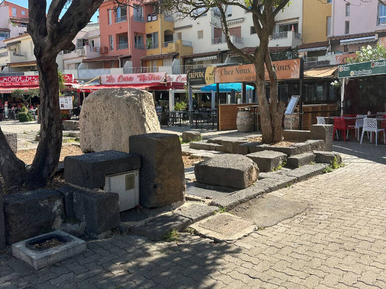 MURS COMMERCIAUX DE CREPERIE AVEC TERRASSE AU CAP D'AGDE — photo 1