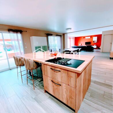 Maison 6 pièces 445000 €