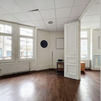 Commerce  170000 €