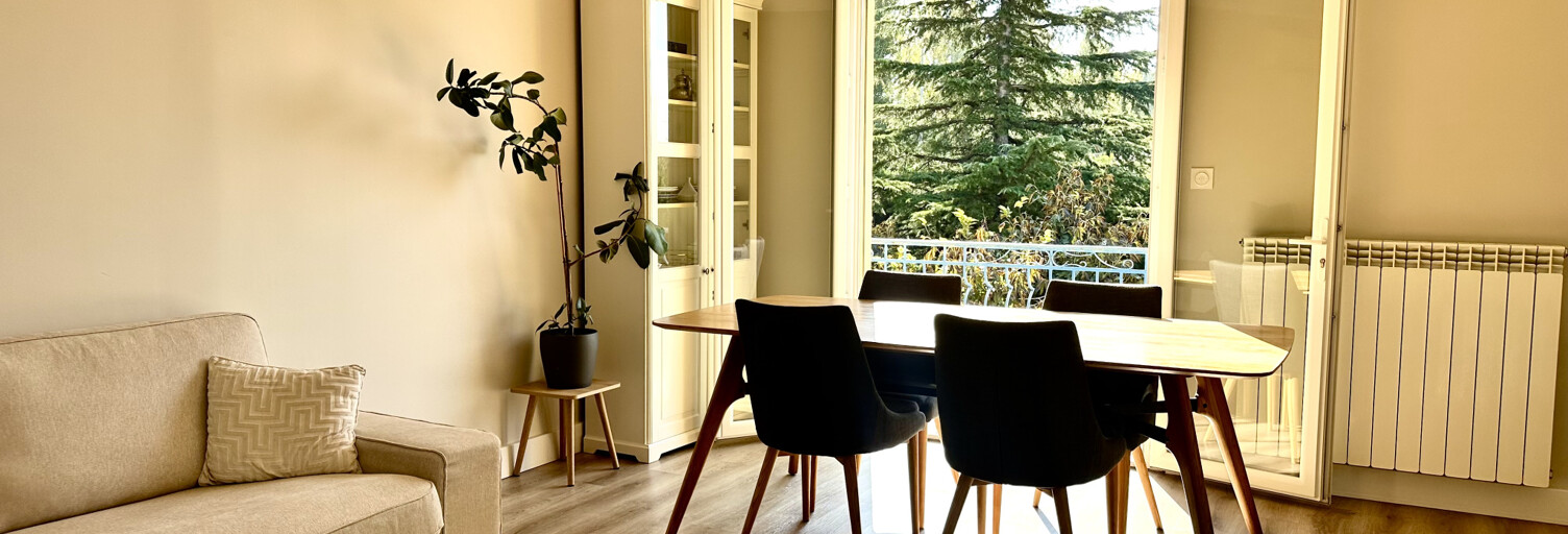 Maison 9 Pièces 195 m² à vendre à Castillon-du-Gard (30210)