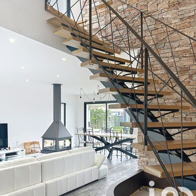 Maison 6 pièces 624400 €