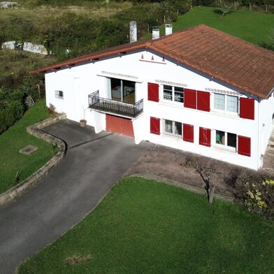 Maison 5 pièces 449000 €