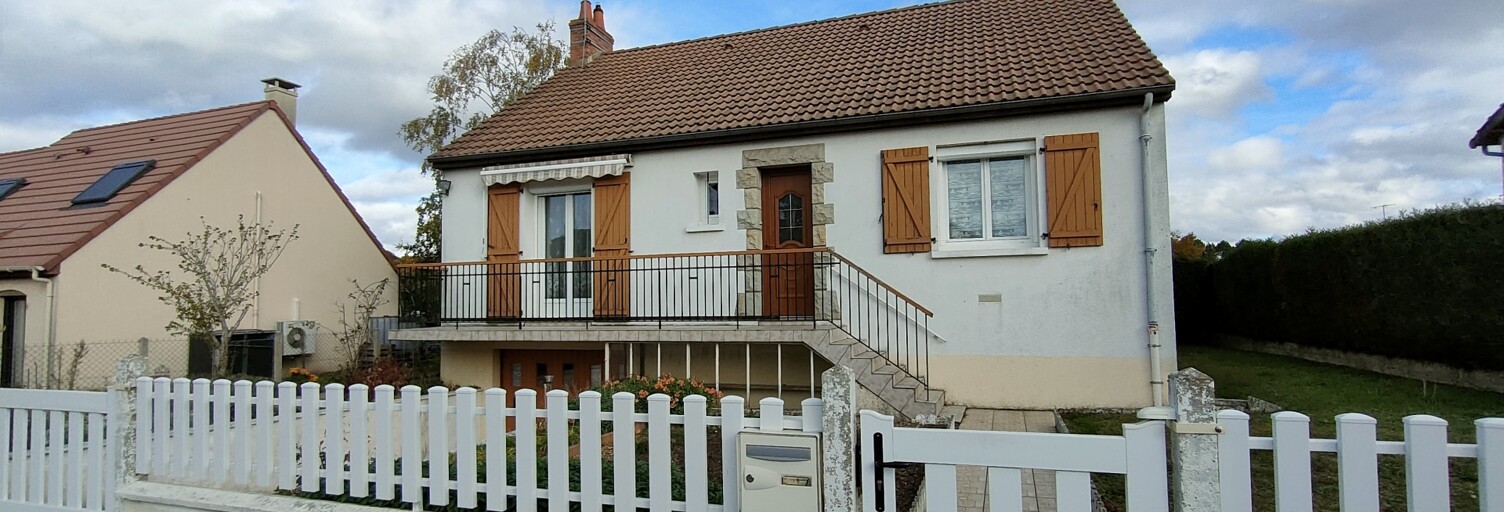 Maison 3 Pièces 77 m² à vendre à Le Breil-sur-Mérize (72370)