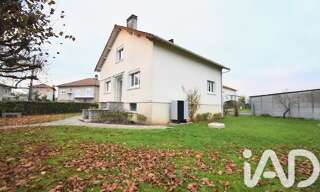 Maison 5 Pièces 134 m² à louer à Saint-Léonard-de-Noblat (87400)