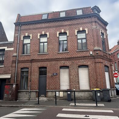 Immeuble  270000 €