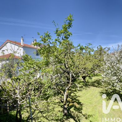 Maison 9 pièces 570000 €