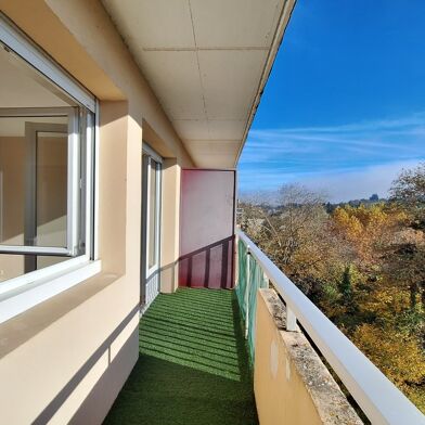 Appartement 4 pièces 169000 €