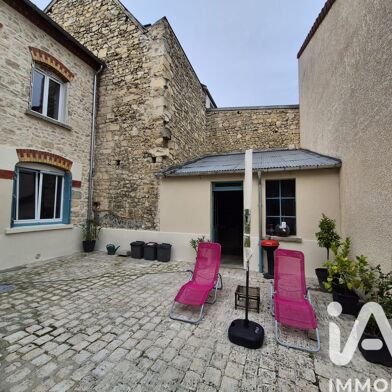 Immeuble  302000 €