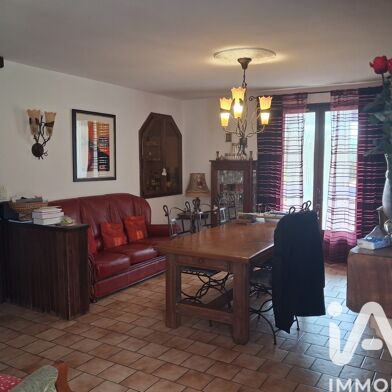 Maison 7 pièces 250000 €