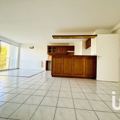 Appartement 4 pièces 255000 €