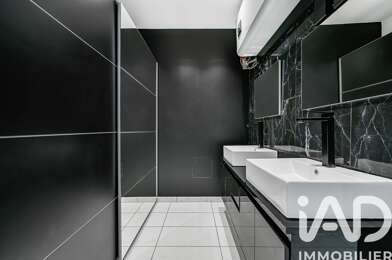 Appartement 7 pièces 553000 €