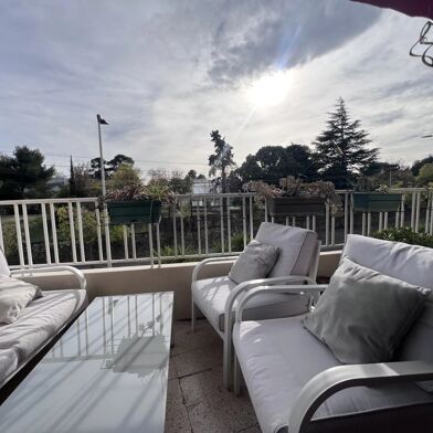 Appartement 5 pièces 224000 €