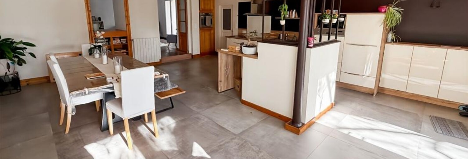 Maison 5 Pièces 150 m² à vendre à Clavette (17220)