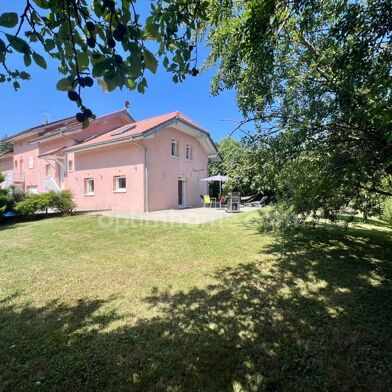 Maison 6 pièces 649000 €