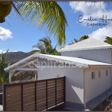 Maison 5 pièces 1836 €