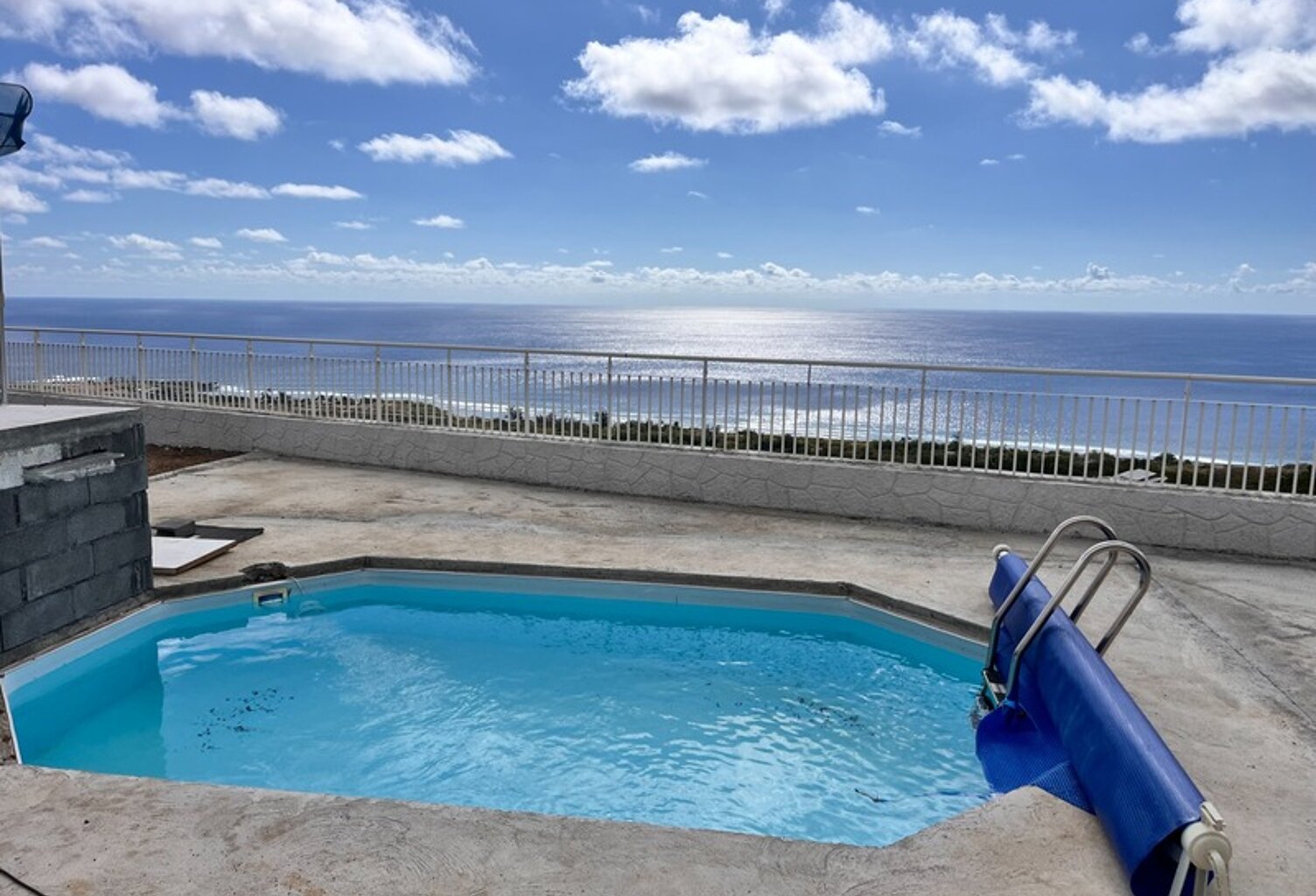 Maison à vendre 4 pièces SAINT LEU (974) VUE OCEAN — photo 1