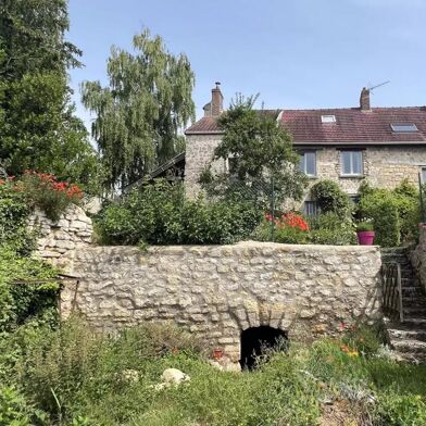 Maison 9 pièces 398000 €