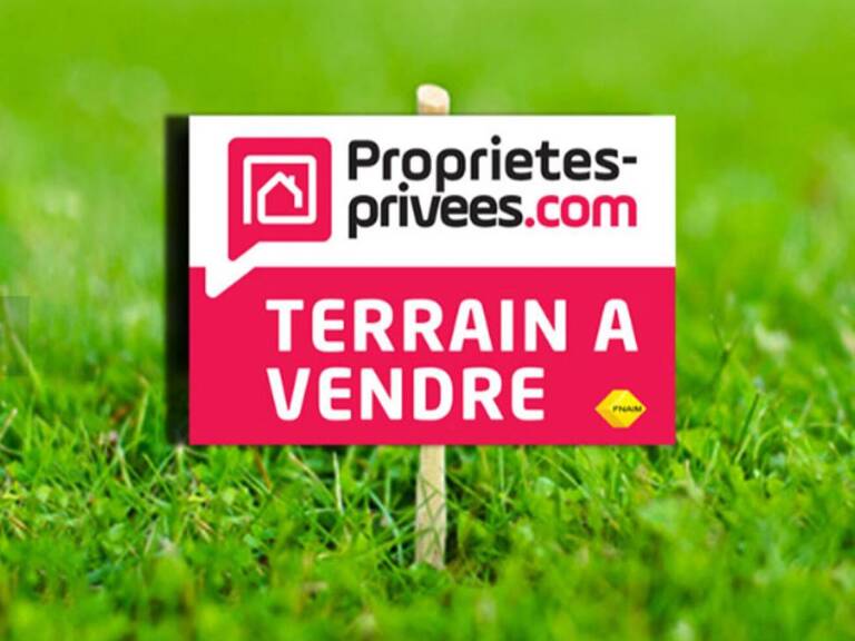 29520 Châteauneuf du Faou Terrain constructible à l'entrée du bourg de 2889 m² — photo 1