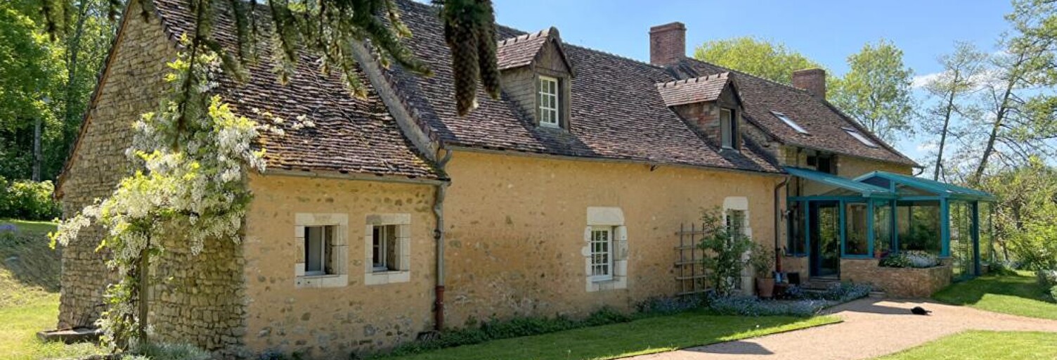 Maison 7 Pièces 208 m² à vendre à Ruillé-en-Champagne (72240)