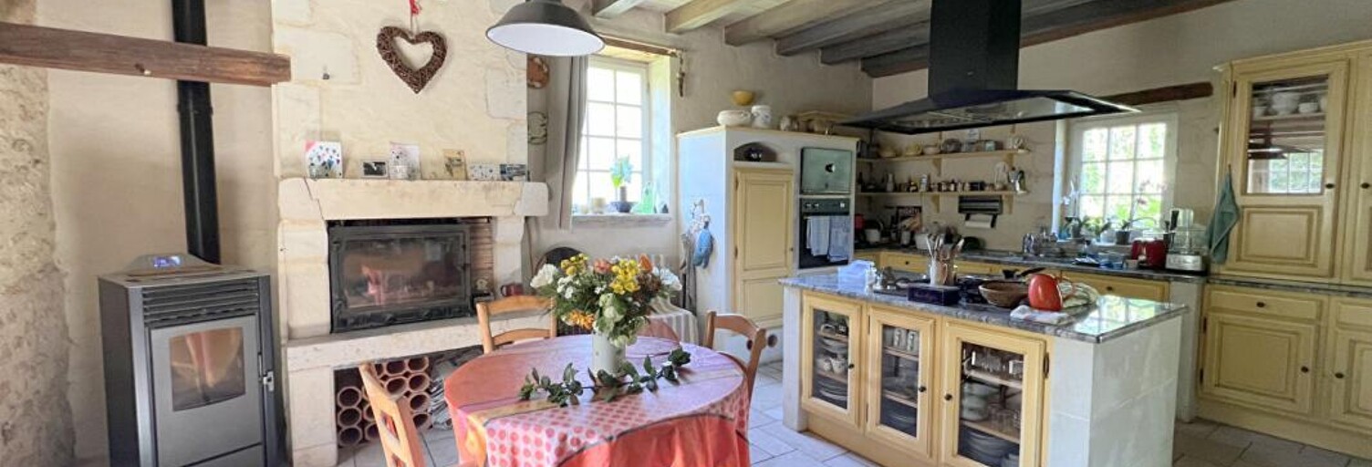 Maison 7 Pièces 208 m² à vendre à Ruillé-en-Champagne (72240)