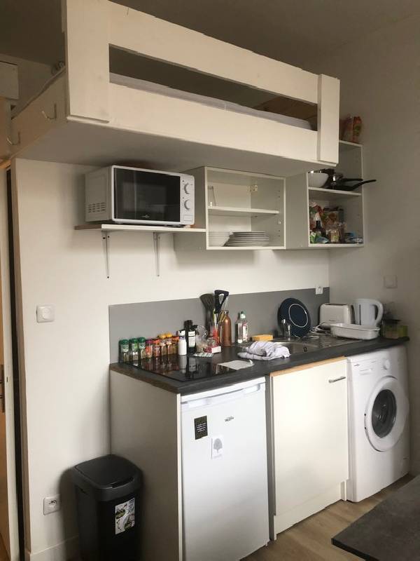 Location Studio 18 m² à La Mulatière 491 ¤ CC /mois