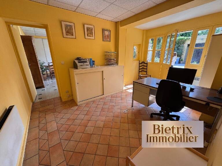 Commerce 4 pièces 81 m² — photo 1